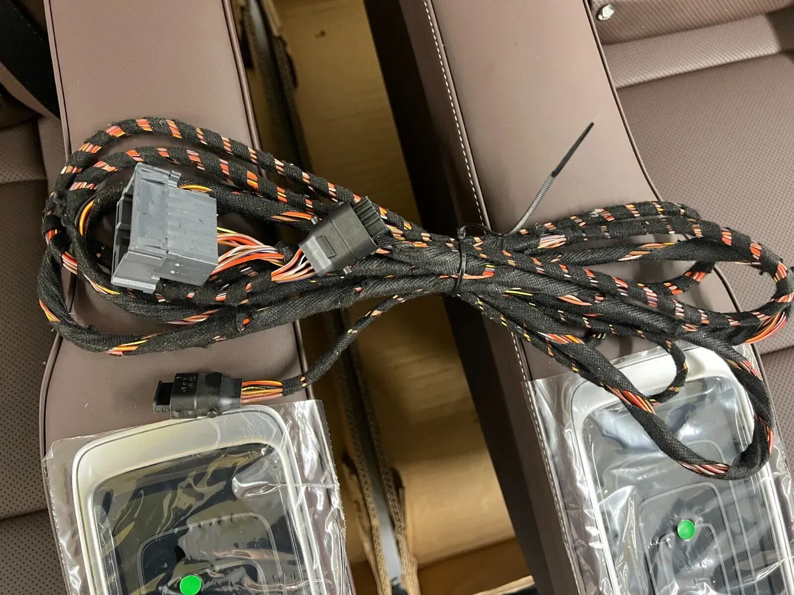 Second image of Mercedes V-Class W447 Luxury Brown Nappa Electric Seats