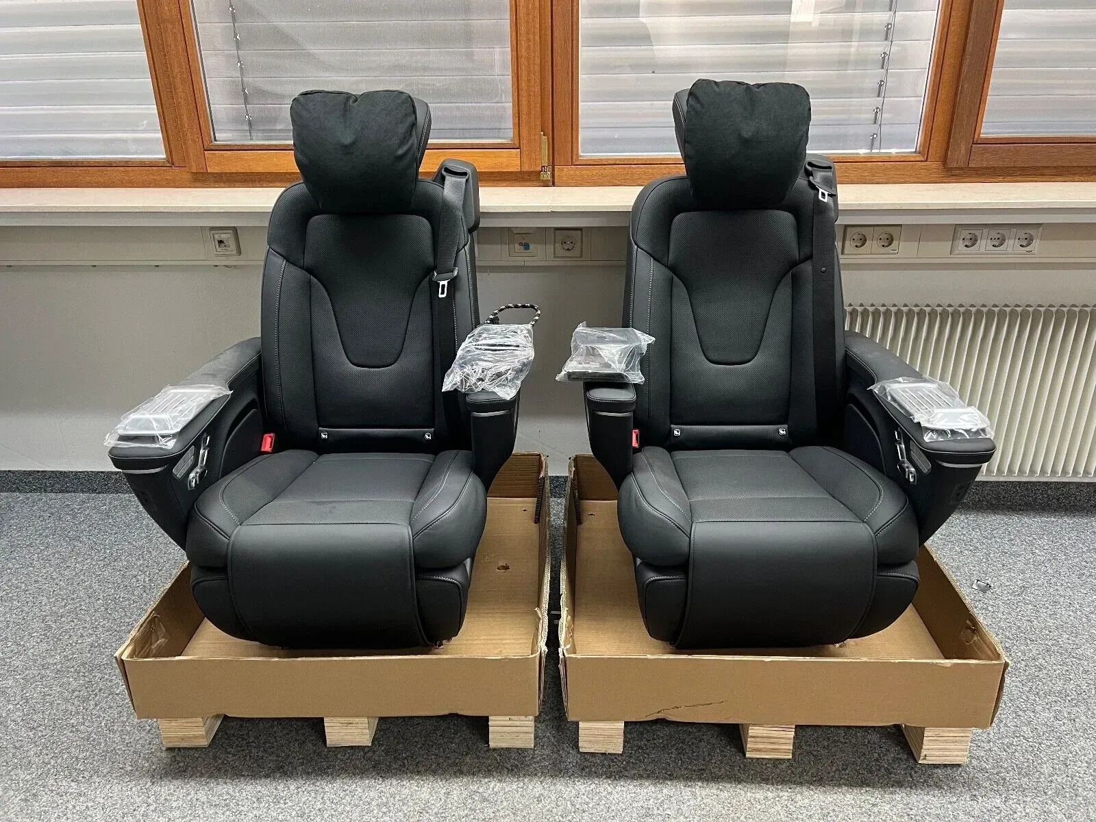 Mercedes V-Class W447/W448 Luxury Black Nappa Seats