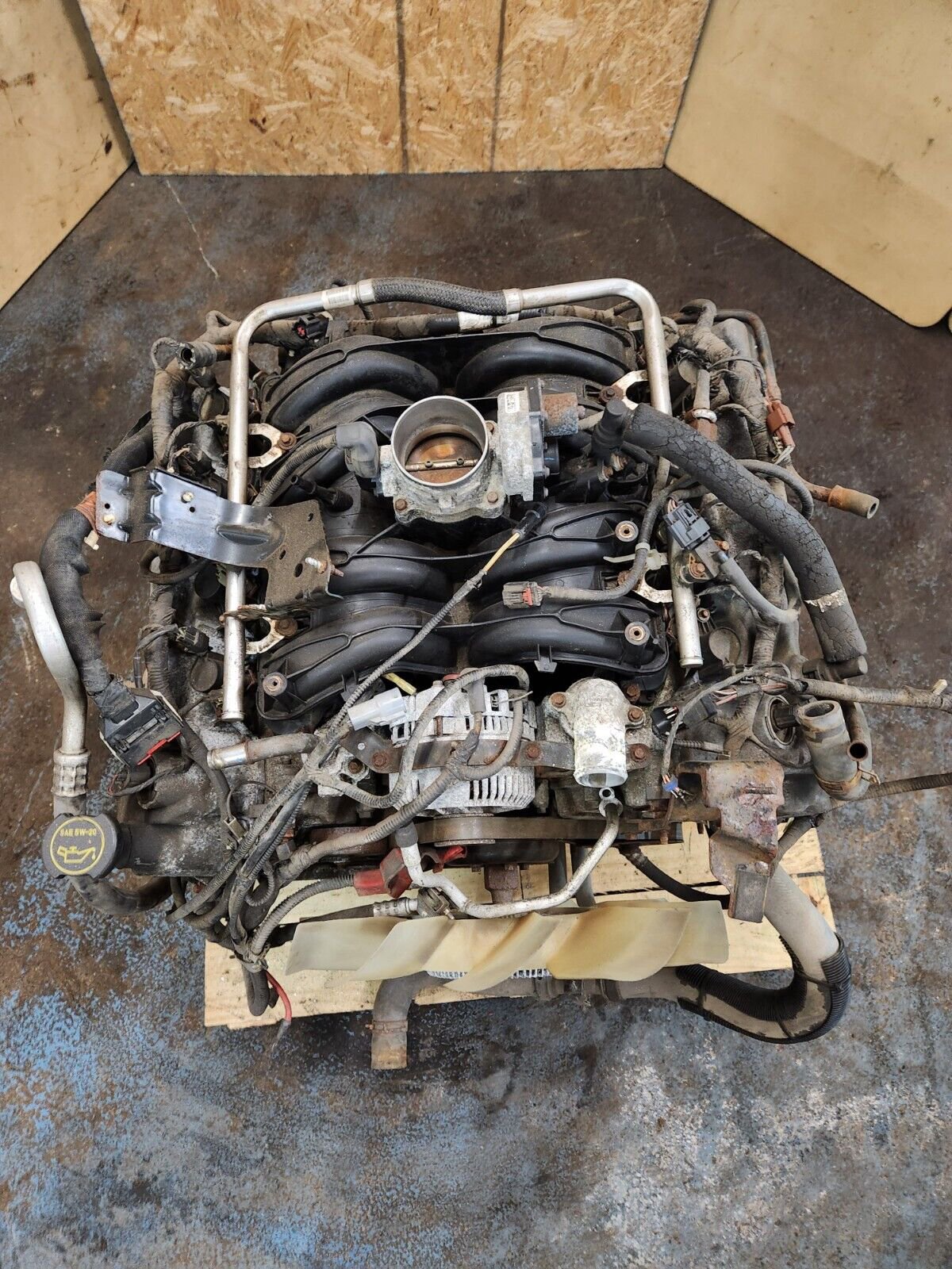 Second image of 2006 Ford F250 F350 5.4L 3V Gas Engine VIN 5 – 80K Miles