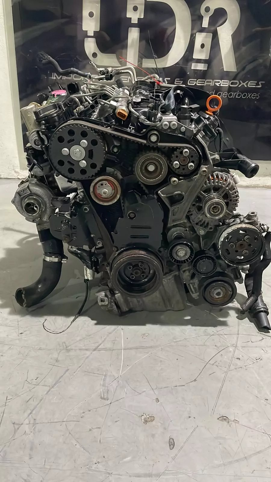 Second image of Audi A4 B7 2.0 TDI CAHA Complete Engine – Low Mileage UK Import