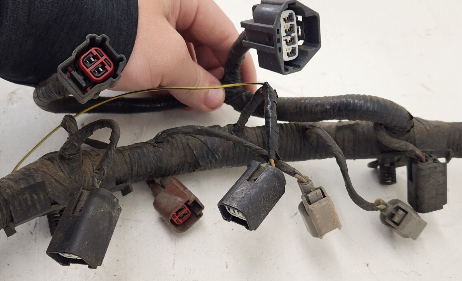 Second image of 2009 Ford F250 F350 SD 5.4 Engine Wire Wiring Harness Loom 9C3T-12B637-BE OEM