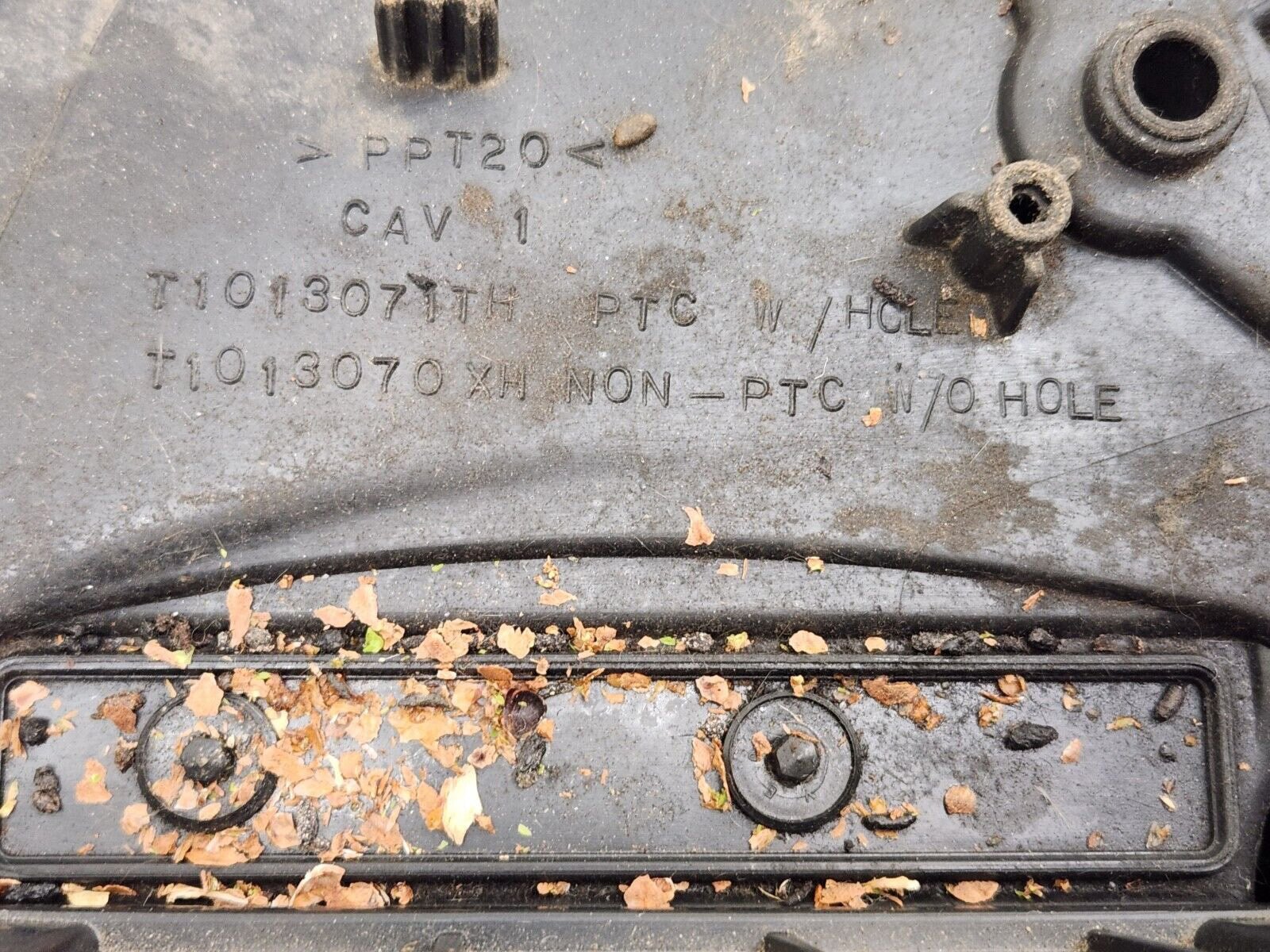 Second image of 2011-2016 Ford F250 F350 SD 6.2L HVAC Heater Housing Box BC3Z-19B555-E OEM