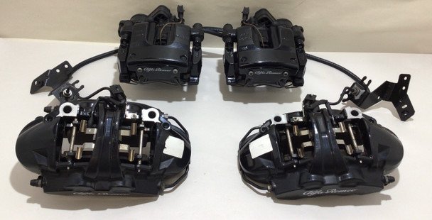 2017–2021 Alfa Romeo Giulia Sport Brembo Brake Calipers Set of 4 | Black | 22K Miles | AG003