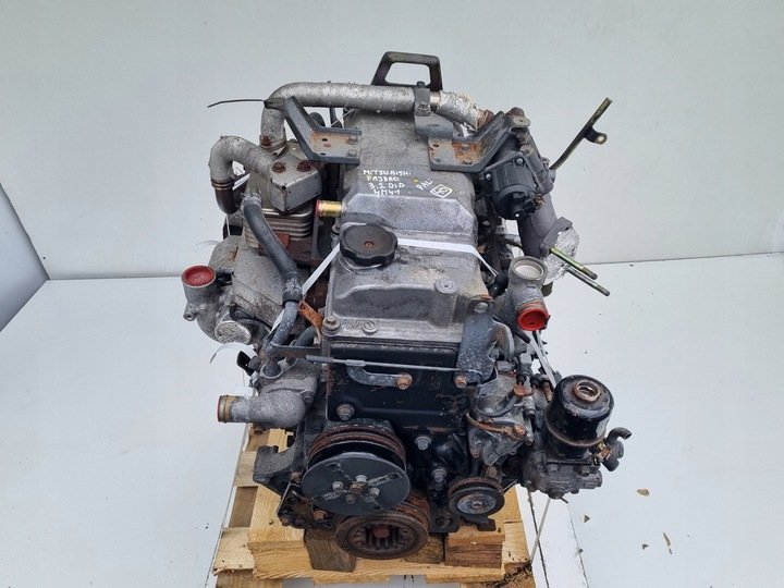 Mitsubishi Pajero III 3.2 DiD 4M41 Engine Assembly