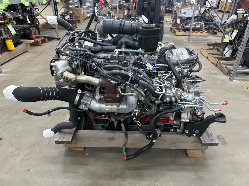 Second image of Used 2017 Hino J08E-WU 7.7L Diesel Engine Assy