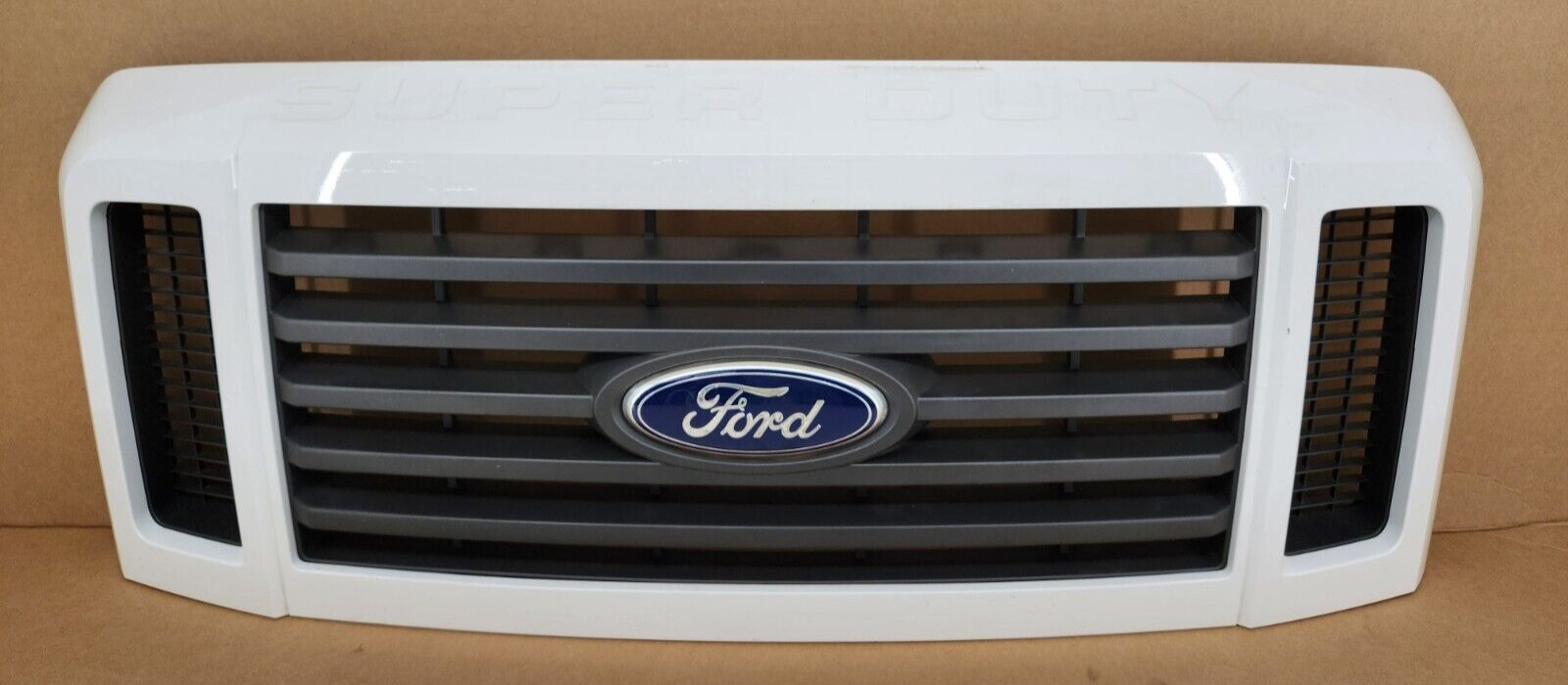 2008-2010 Ford F250 F350 Super Duty FX4 Painted White Grille with Emblem, OEM
