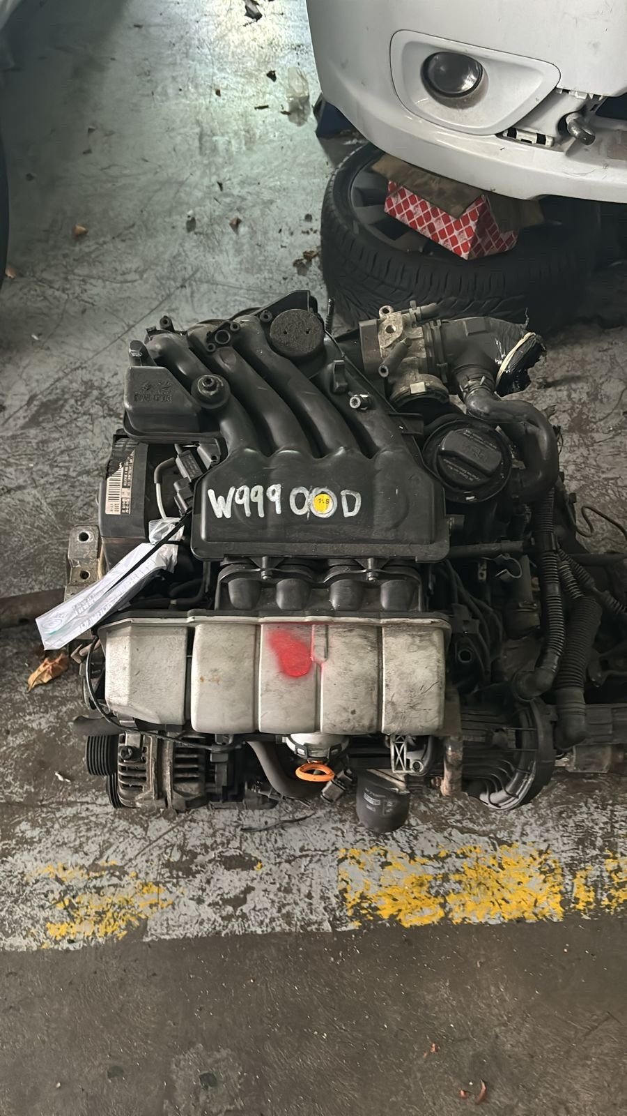 VW Golf 4 2.0L AZJ Petrol Engine