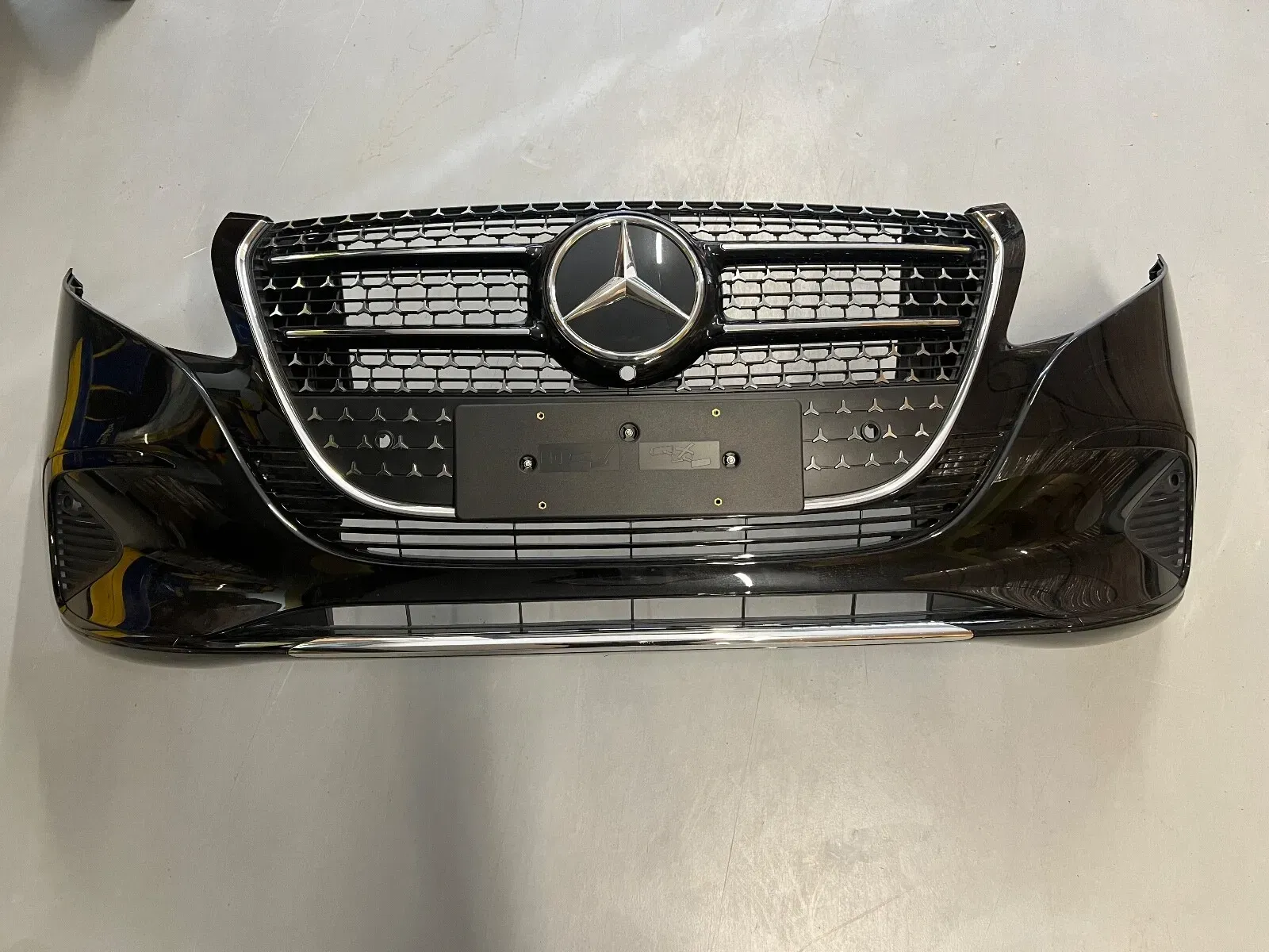 Mercedes V-Class W447 Facelift Front Bumper OEM