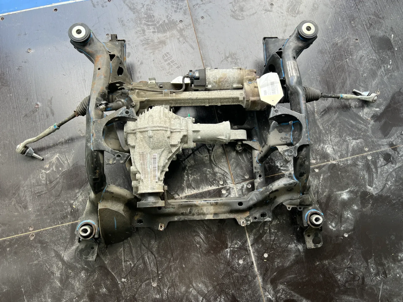 Mercedes ML/GLE/GL/GLS W166 Front Axle Support w/Steering Gear