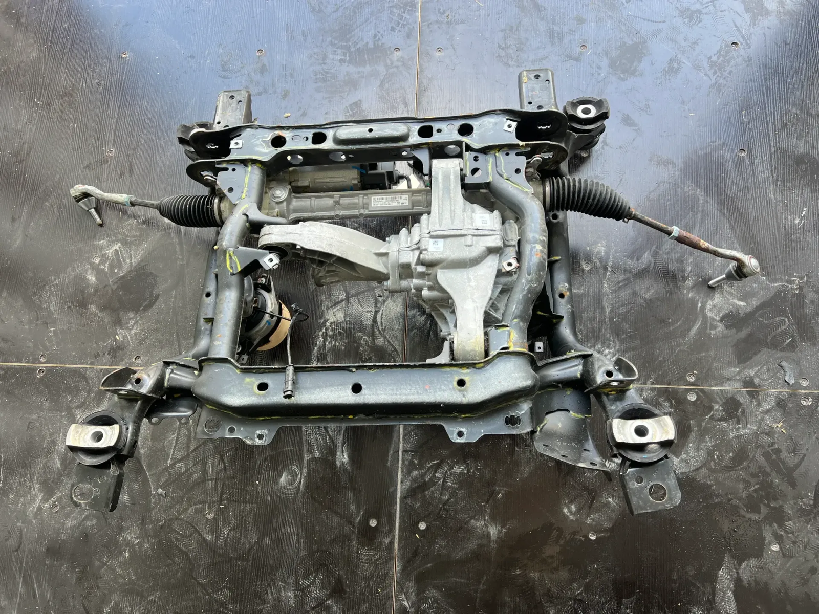 Second image of Mercedes ML/GLE/GL/GLS W166 Front Axle Support w/Steering Gear