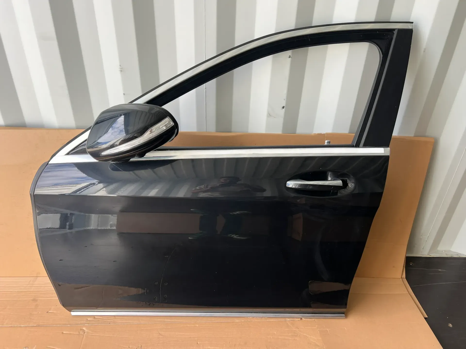 Mercedes S-Class W222 Front Left Door Black 9197