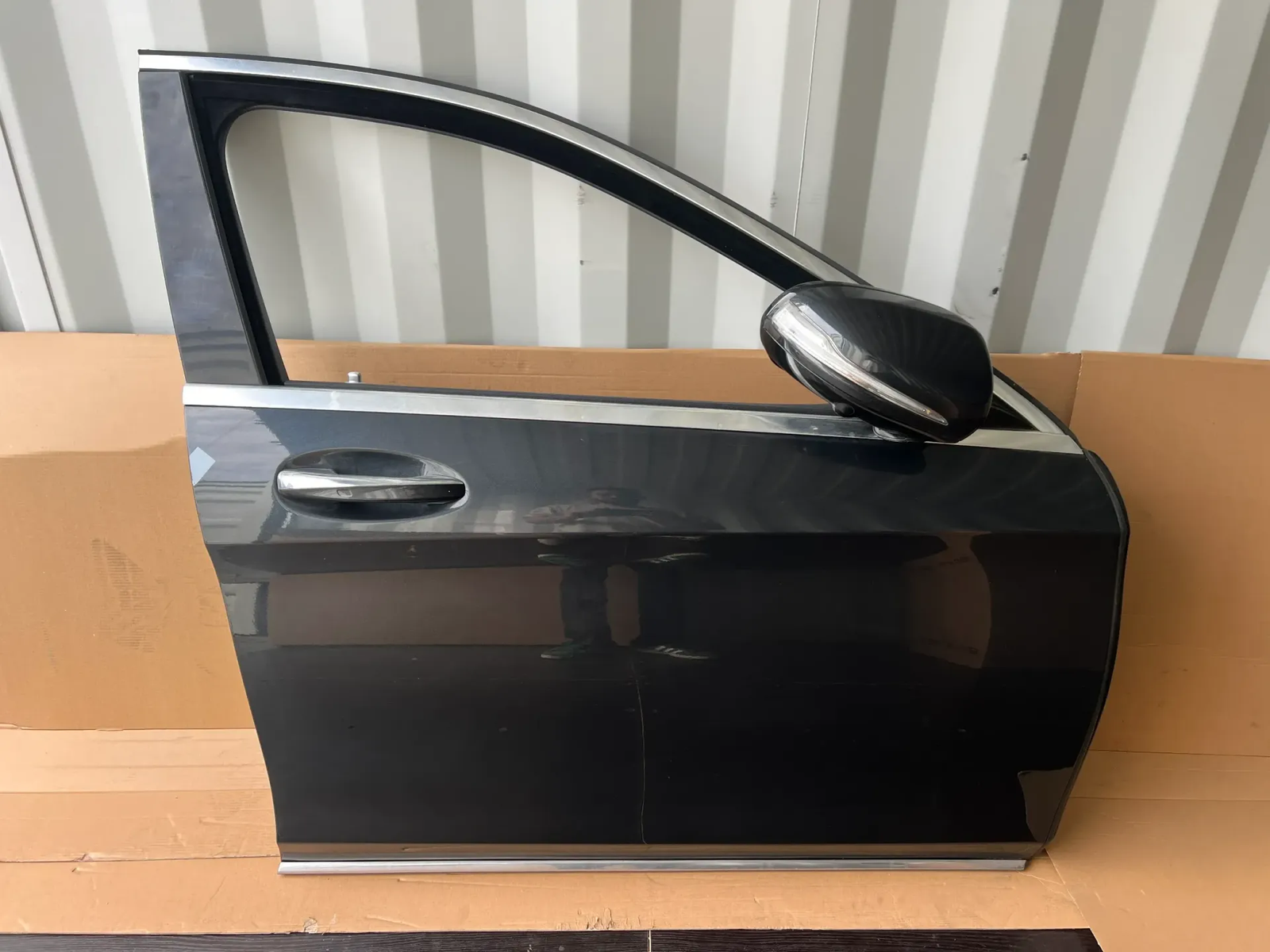 Mercedes S-Class W222 Front Right Door Black 9183
