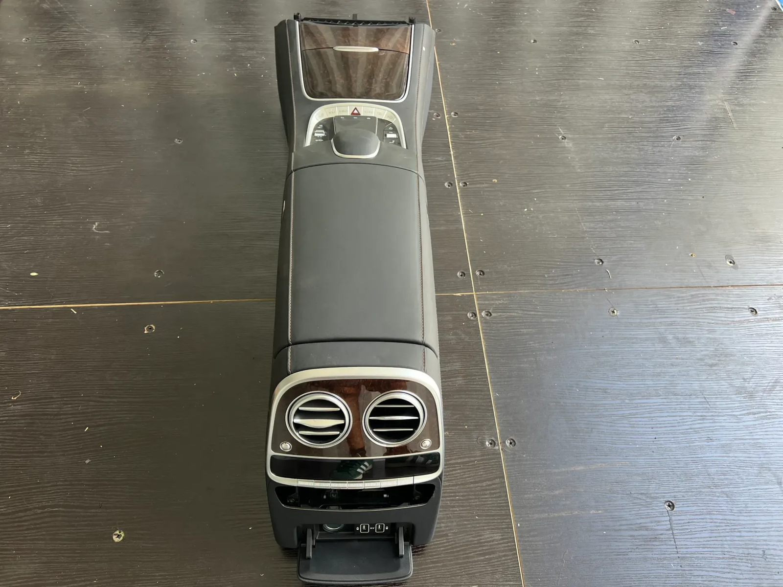 Mercedes S-Class W222 Leather Center Console with Climate Control – Complete OEM