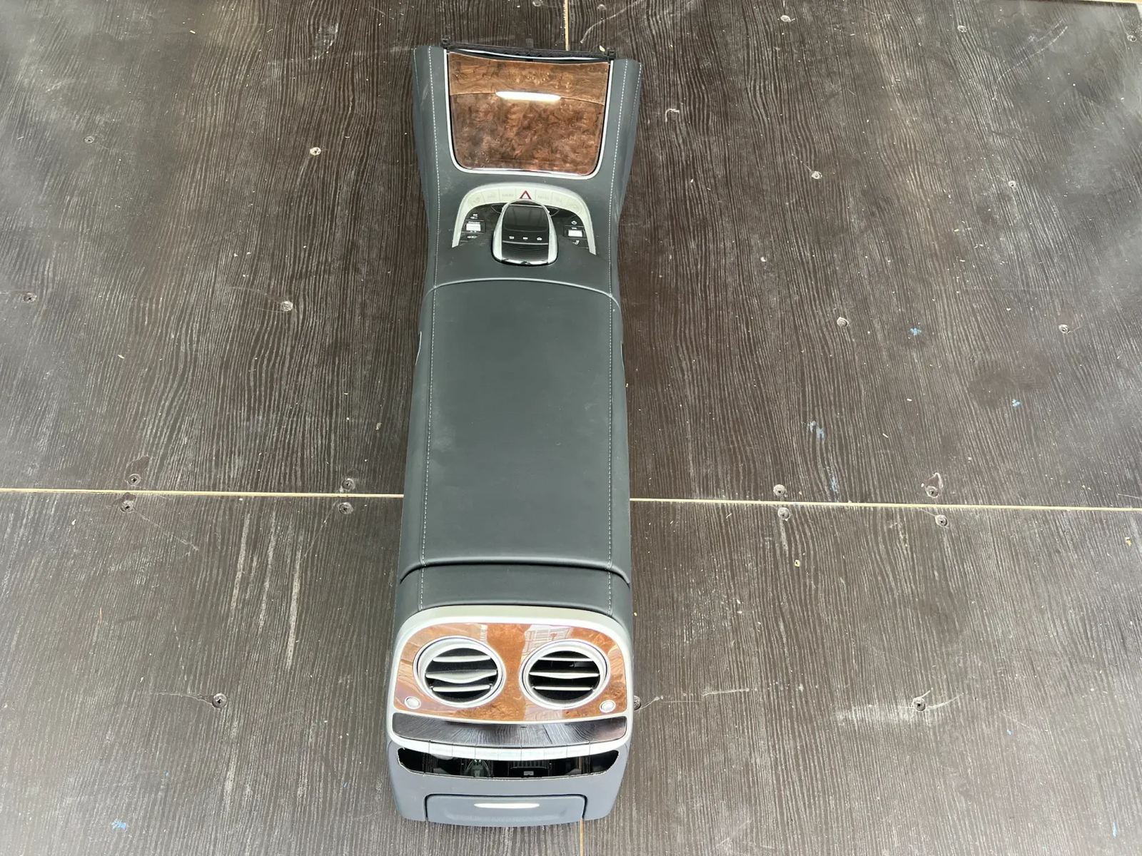 Mercedes S-Class W222 Leather Center Console with Climate Control – Complete OEM