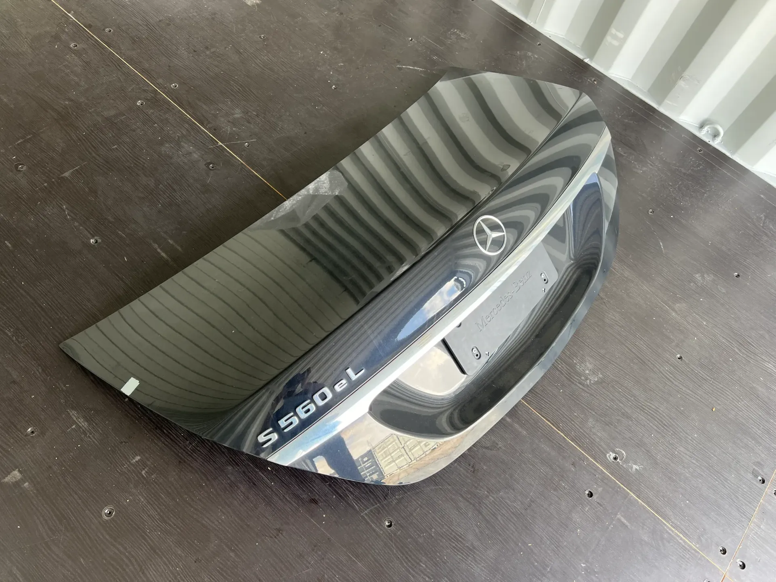 Second image of Mercedes S-Class W222 Rear Tailgate Black 9197