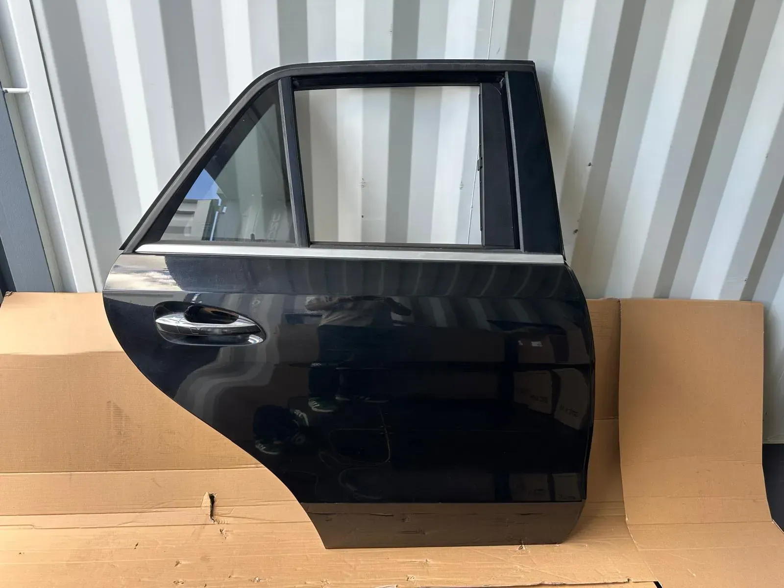 Mercedes ML/GLE W166 Rear Right Door Black 9040
