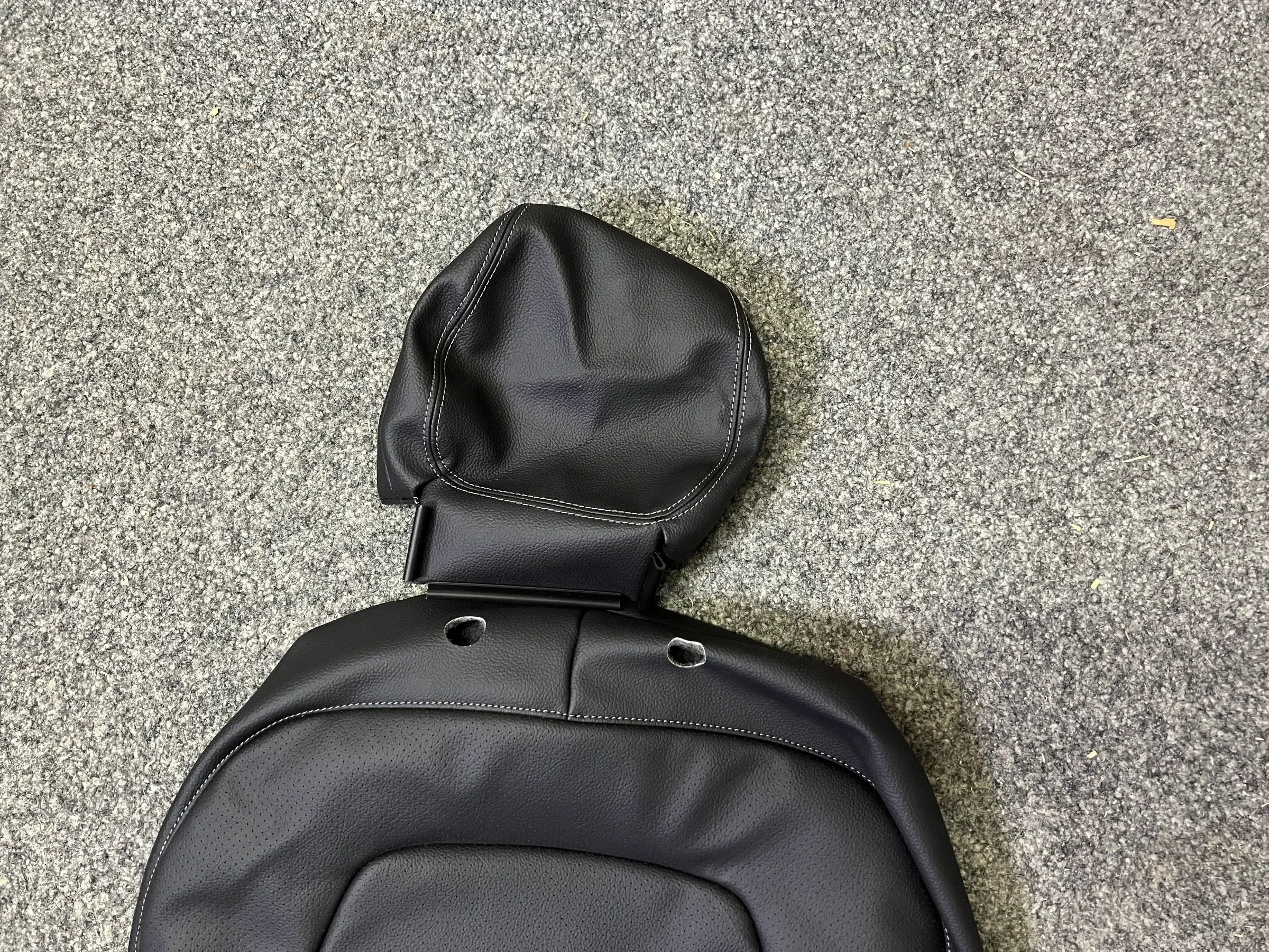 Second image of 2X Mercedes-Benz V-Class/Vito W447 Seat Covers Artificial Leather Black NEW