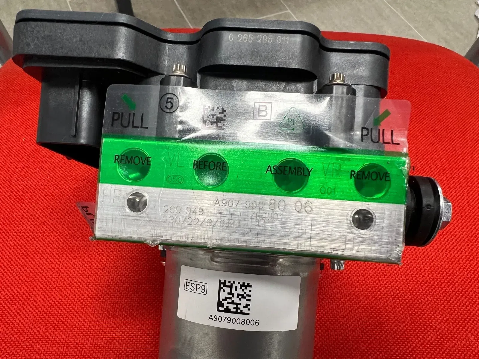 Second image of Mercedes Control Unit Hydraulic Unit A9079008006 OEM