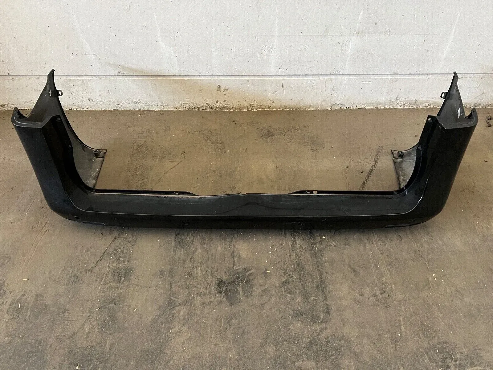 Mercedes-Benz W447/W448 V-Class/Vito Rear Bumper Black Metallic NEW